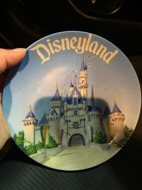Disneyland Vintage Plate Tourist Souvenir Collector 6.5" Japan Walt Disney
